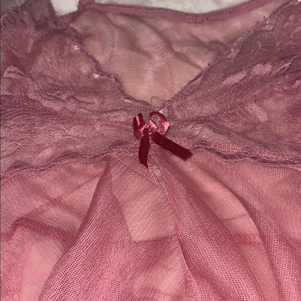 Baby pink mesh chemise - Picture 3 of 4